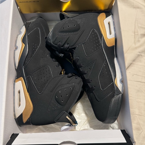 Jordan Retro 6 DMP SZ 10.5 - Picture 2 of 7